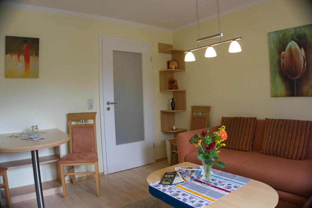 F-1042 Ferienwohnung Enna Sellin  Exterior photo